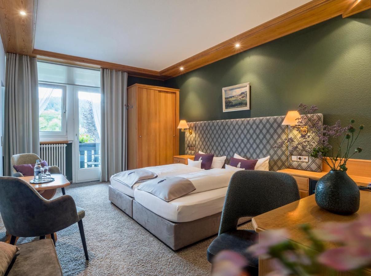 Hotel Schwarzwaldhof Hinterzarten Esterno foto